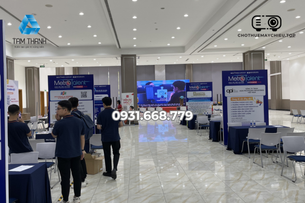 Cho thuê tivi phục vụ Ngày hội tuyển dụng